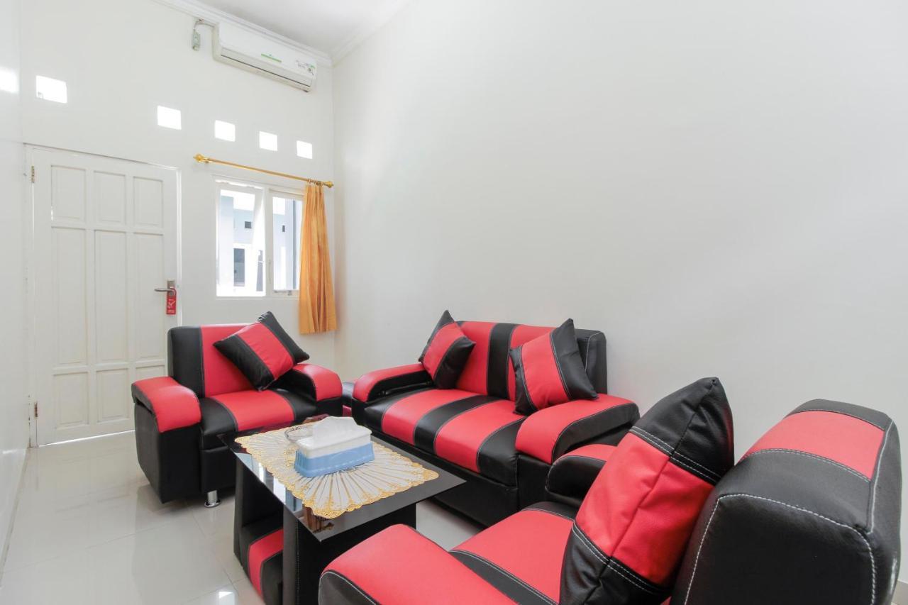 Reddoorz Near Universitas Palangkaraya Exterior photo